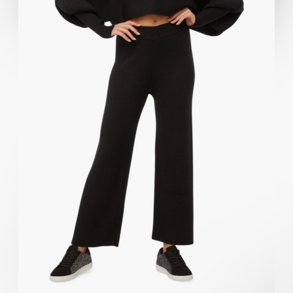 NWT JustFab Ankle Length Ribbed Pants - Picture 4 of 10